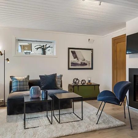 Gorgeous In With Wifi